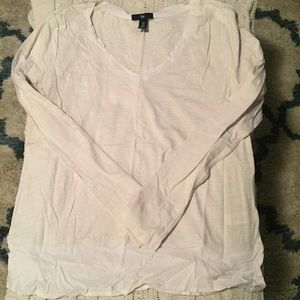 2 Gap long sleeve tops. Cream and green.